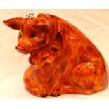 Anita Harris pig and piglet, signed in gold, H: 23 cm. P&P Group 3 (£25+VAT for the first lot and £