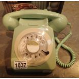 Green, GPO746 retro rotary telephone replica of the 1970s classic compatible with modern telephone