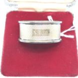 Boxed silver napkin ring. P&P Group 1 (£14+VAT for the first lot and £1+VAT for subsequent lots)