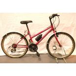 Girls Universal Epic VX425 21 speed 14'' frame bike. Not available for in-house P&P, contact Paul