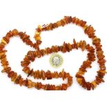 Baltic Amber necklace, boxed. P&P Group 1 (£14+VAT for the first lot and £1+VAT for subsequent lots)