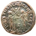 Roman Bronze Follis - Maximianus with Victories Facing. P&P Group 1 (£14+VAT for the first lot