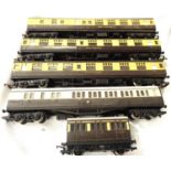 Five Hornby G.W.R. coaches, including four wheel examples mostly in very good condition, unboxed,