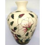 Moorcroft vase in the Bramble Revisited pattern, H: 20 cm, no cracks chips or visible restoration.