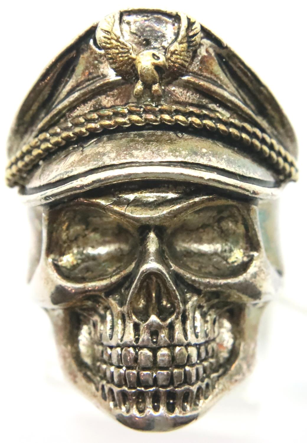 925 silver skull adjustable ring, size O. P&P Group 1 (£14+VAT for the first lot and £1+VAT for