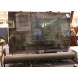 Bang and Olufsen Beovision 7-32 with sound bar and Beo4 remote, built-in DVD with table stand. Not