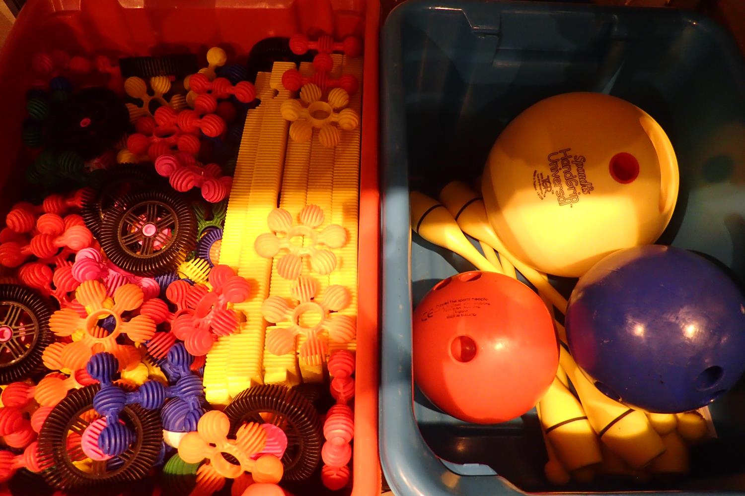 Large quantity of Interstar early learning building toy with a bowls and skittle set. Not