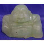 A Chinese carved jade laughing buddha, L: 90 mm. P&P Group 1 (£14+VAT for the first lot and £1+VAT