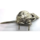 Silver plated cheese mouse, L: 7 cm. P&P Group 1 (£14+VAT for the first lot and £1+VAT for