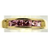 9ct gold pink sapphire ring, complete with certificate, size N/O, 2.4g. P&P Group 1 (£14+VAT for the
