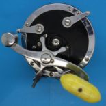Penn number 49 Super Mariner number 49 fishing reel. P&P Group 2 (£18+VAT for the first lot and £3+