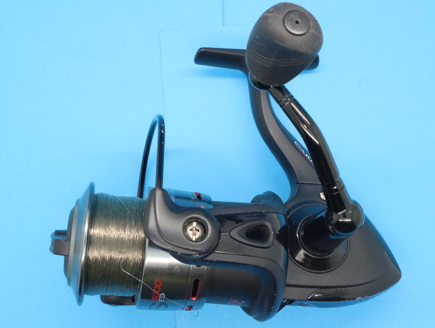 Map Carptek ACS 400 fishing reel. P&P Group 2 (£18+VAT for the first lot and £3+VAT for subsequent