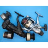 Two Shimano reels models 4000 and 3000. P&P Group 2 (£18+VAT for the first lot and £3+VAT for