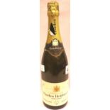 Bottle of 1971 Charles Heidsieck Champagne. P&P Group 2 (£18+VAT for the first lot and £3+VAT for