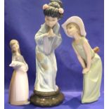 Three Lladro female figures, tallest H: 25 cm. No cracks, chips or visible restoration. P&P Group