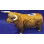 Beswick Highland Bull, L: 19 cm. P&P Group 2 (£18+VAT for the first lot and £3+VAT for subsequent