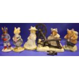 Four Royal Doulton Brambly Hedge figurines and a Bunnykins boy. Spinning wheel broken, no other