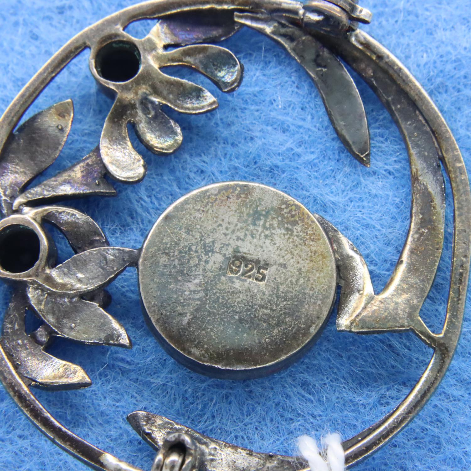 925 silver Art Nouveau style brooch, D: 3.5 cm. P&P Group 1 (£14+VAT for the first lot and £1+VAT - Image 2 of 2