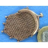 9ct rose gold sovereign purse, 6.5g. P&P Group 1 (£14+VAT for the first lot and £1+VAT for