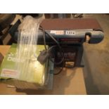 Clarke woodworker bench-top four inch belt and six inch disc sander with additional belt. Not