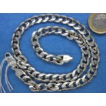 925 silver flat link neck chain, L: 45 cm, 45g. P&P Group 1 (£14+VAT for the first lot and £1+VAT
