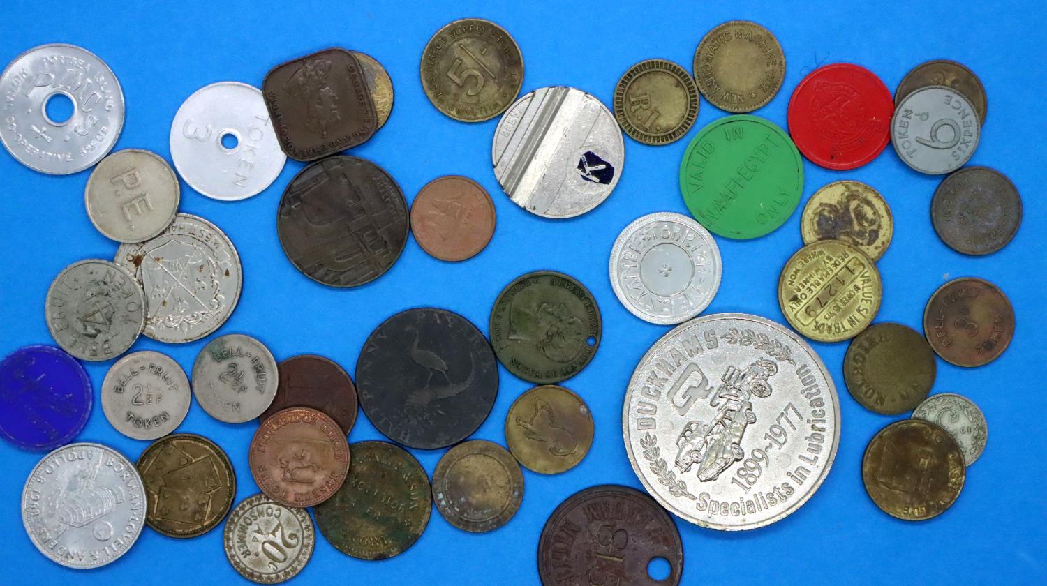 18th, 19th and 20th century trade tokens, mostly British. P&P Group 1 (£14+VAT for the first lot and