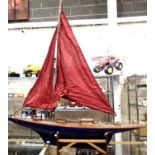 Large wooden built pond yacht L: 155 cm, beam L: 30 cm, H: 190 cm, fitted with J & C radio controls,