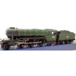 Bachmann V2. 60862, BR Green, Late Crest, in very good to excellent condition, DCC fitted no. 2,