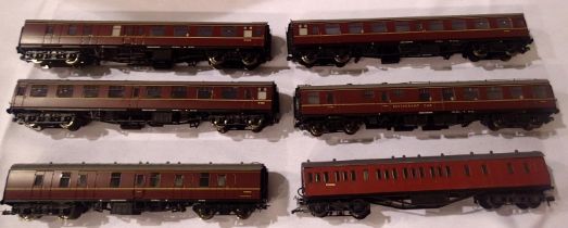 Five Bachmann BR Maroon coaches and Dapol Suburban B/End (repaint), all in very good to excellent
