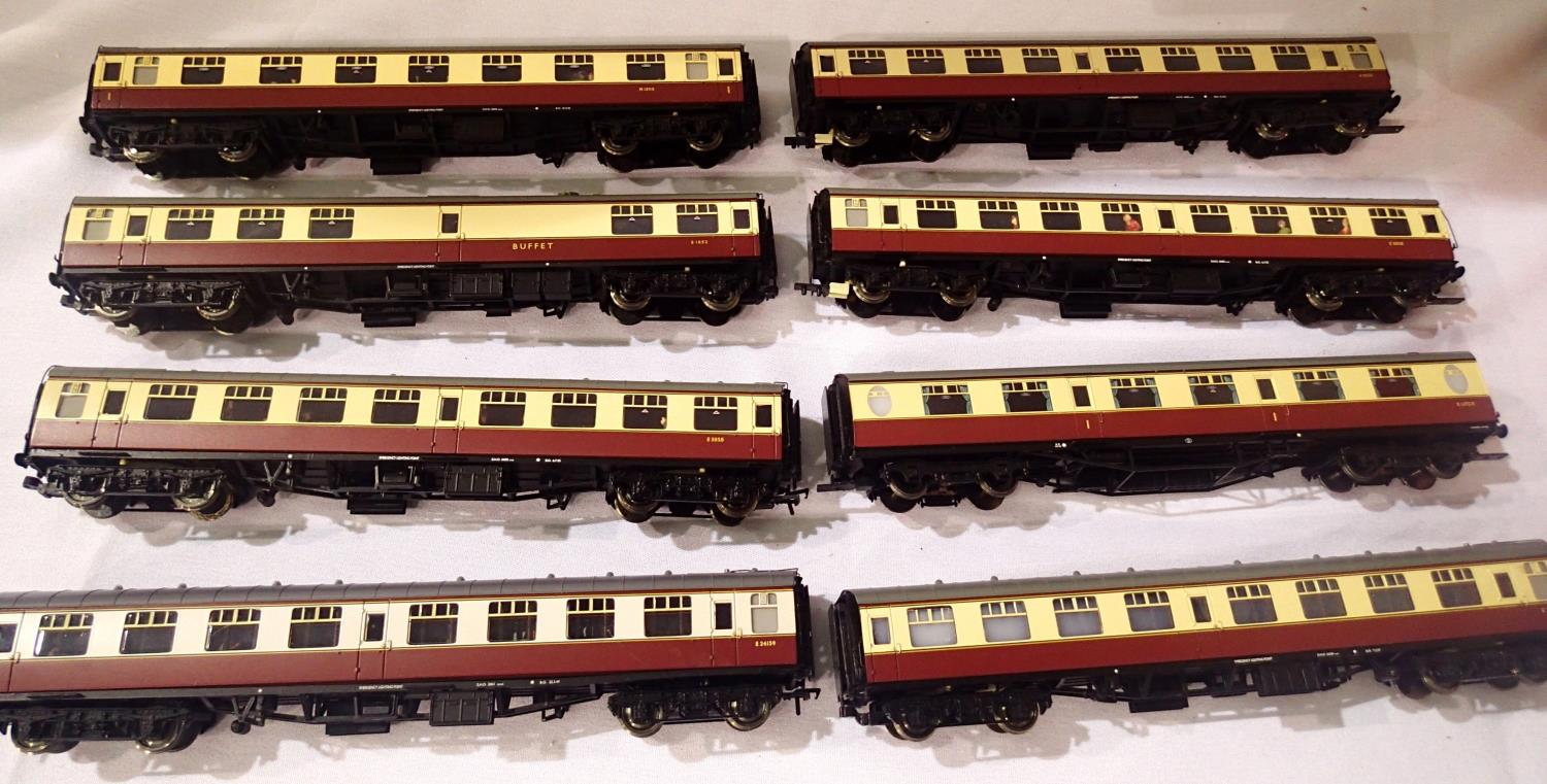 Eight Bachmann Crimson/Cream OO coaches, all fitted modified couplings (one coach faded), some