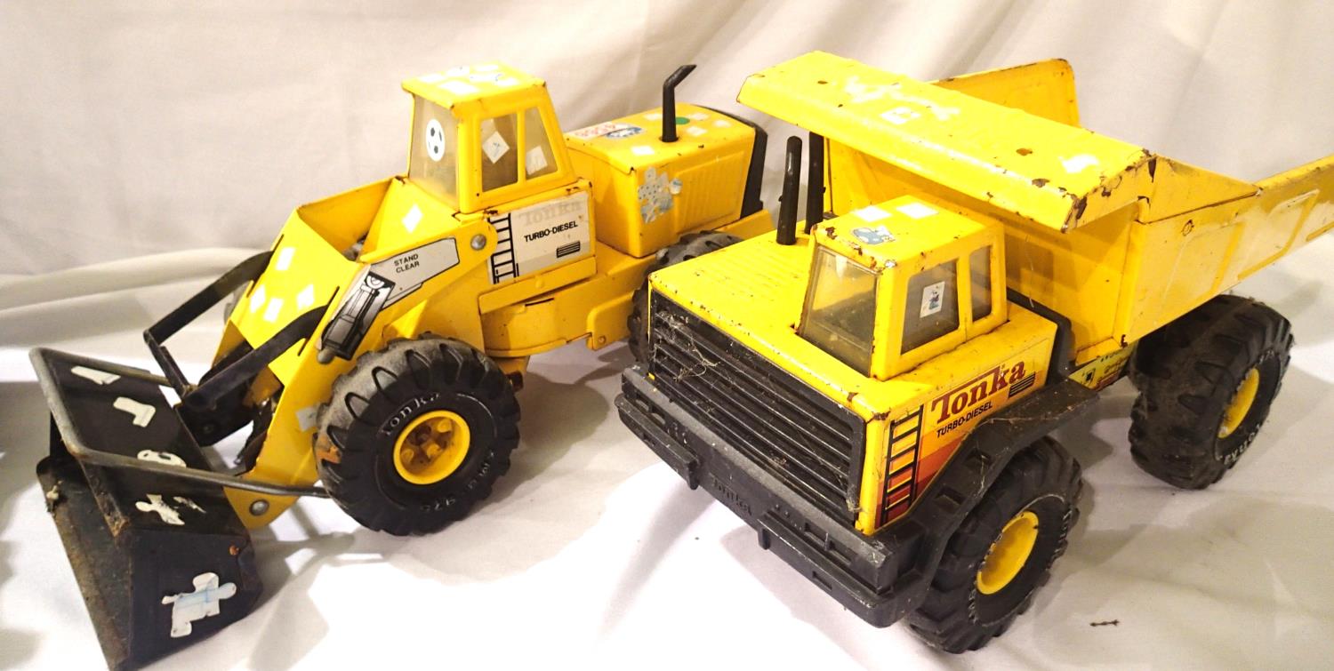 Vintage Tonka turbo diesel, tipper truck and a Tonka turbo diesel JCB. P&P Group 3 (£25+VAT for