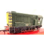 Hornby R2933, Class 08, D3059 Green, Late Crest, in excellent condition, missing one front buffer,