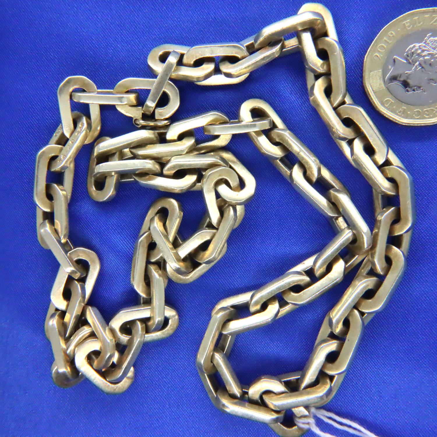 Heavy gold plated neck chain stamped 925, tests as 925 sterling, L: 52 cm, 107g. Clasp fully