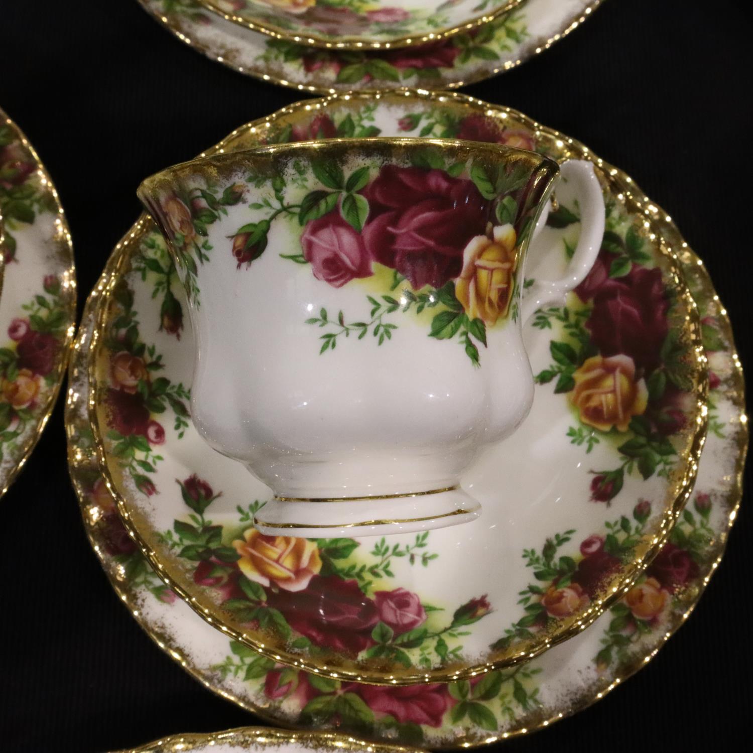 Royal Albert twenty seven piece tea set in the Old Country Roses pattern. P&P Group 3 (£25+VAT for - Image 2 of 3