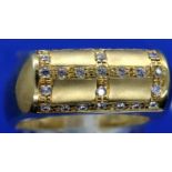 Contemporary heavy gauge 14ct gold white stone set half eternity ring, size O/P, 9.5g. P&P Group