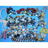 Selection of costume jewellery, mainly necklaces. P&P Group 1 (£14+VAT for the first lot and £1+