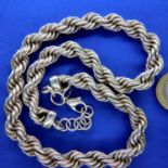 Sterling 925 silver heavy neck chain, L: 40 cm, 90g. P&P Group 1 (£14+VAT for the first lot and £1+