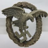 Museum quality replica cast metal Luftwaffe pilots badge, possibly early. P&P Group 1 (£14+VAT for