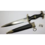 Contemporary SA ceremonial dagger copy with scabbard. P&P Group 2 (£18+VAT for the first lot and £