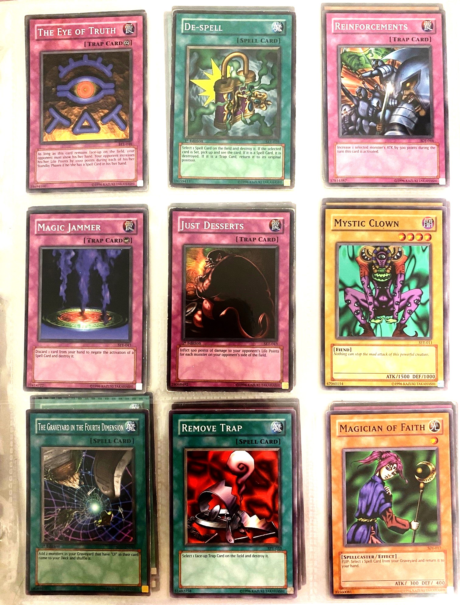 A trading cards folder of approximately 200 assorted Yu-Gi-Oh! cards. P&P Group 1 (£14+VAT for the - Image 3 of 3