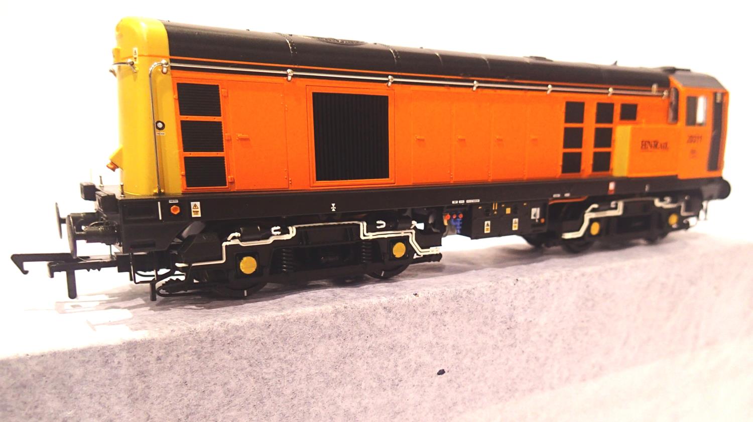 Bachmann 35-126 Class 20, Harry Needle Railroad Company, Orange Livery 20311, in very near mint