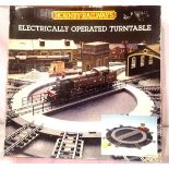 Hornby electrically operated turntable, boxed. P&P Group 2 (£18+VAT for the first lot and £3+VAT for