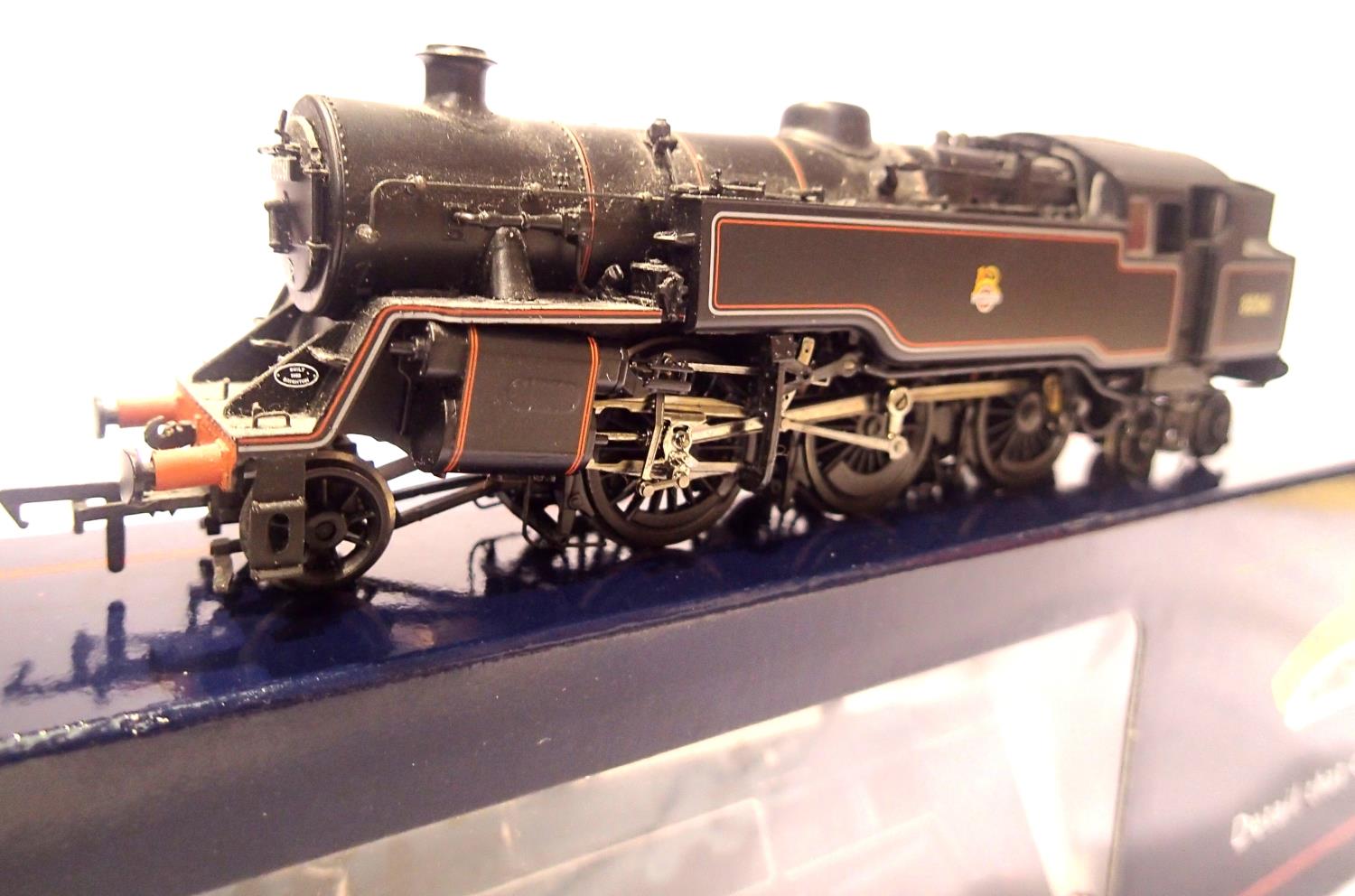 Bachmann 32-350, Class 4MT 80061, Black, Early Crest, brake rod fitted, in excellent condition,