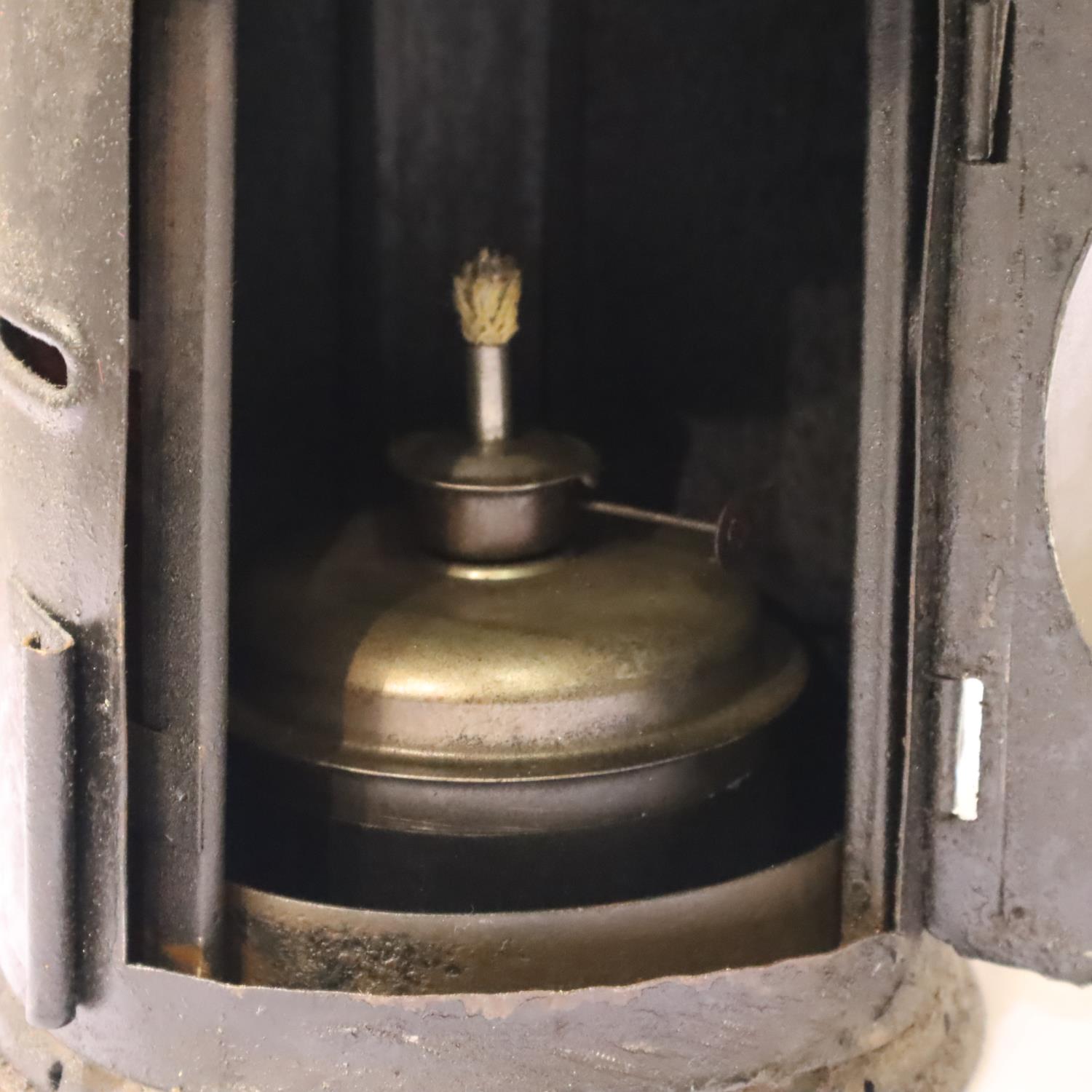 Vintage railway lantern with burner. Not available for in-house P&P, contact Paul O'Hea at Mailboxes - Image 2 of 2
