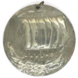 Arts and Crafts style Viking ship pendant c1930, D: 63 mm. P&P Group 1 (£14+VAT for the first lot