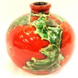 Anita Harris vase in the Holly pattern, signed in gold, H: 10 cm. No cracks, chips or visible