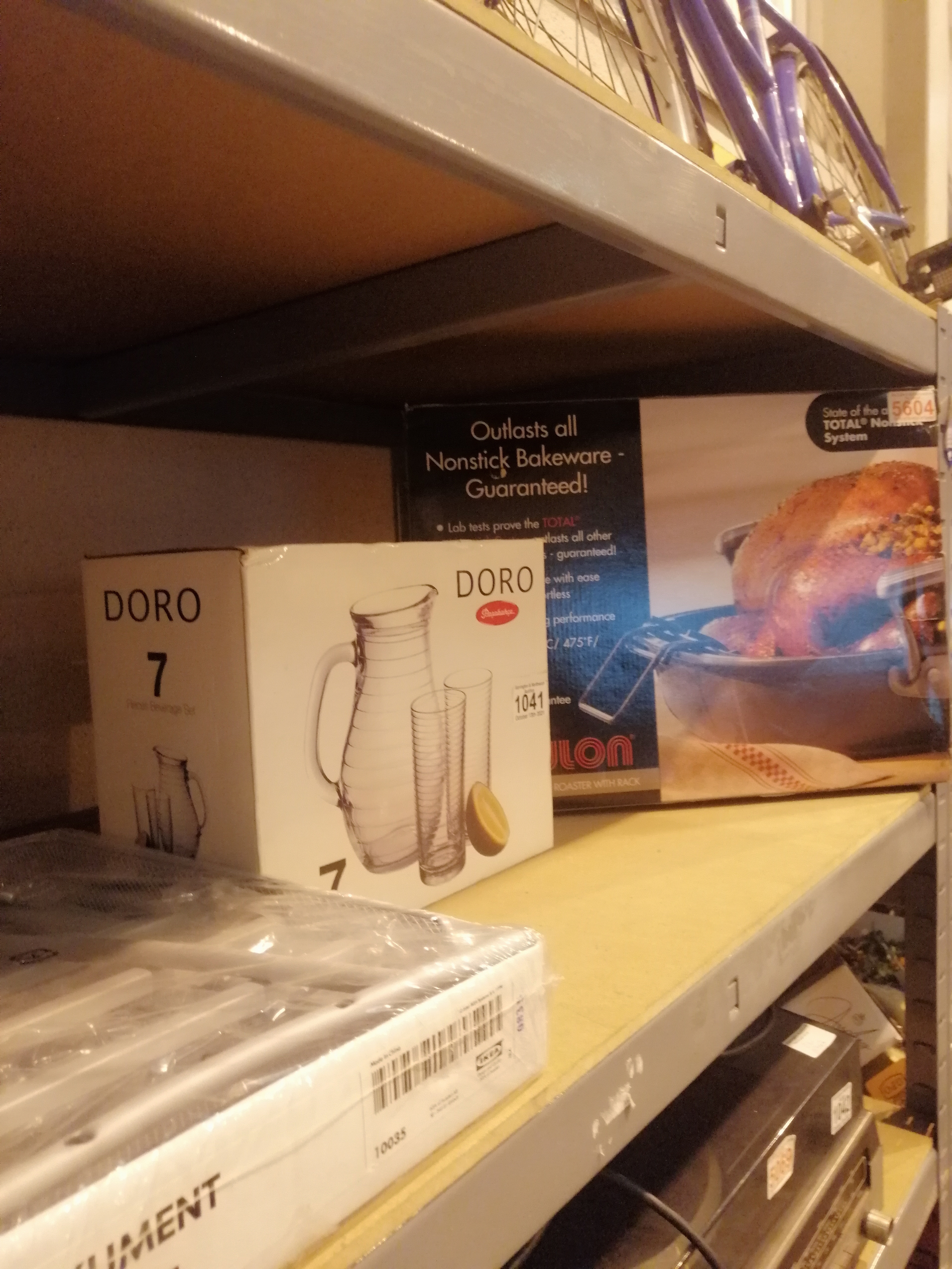 Doro seven piece glass beverage set, a boxed Circulon roasting dish with rack and an IKEA desk top - Image 2 of 2