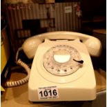 Ivory, GPO746 Retro rotary telephone replica of the 1970s classic, compatible with modern