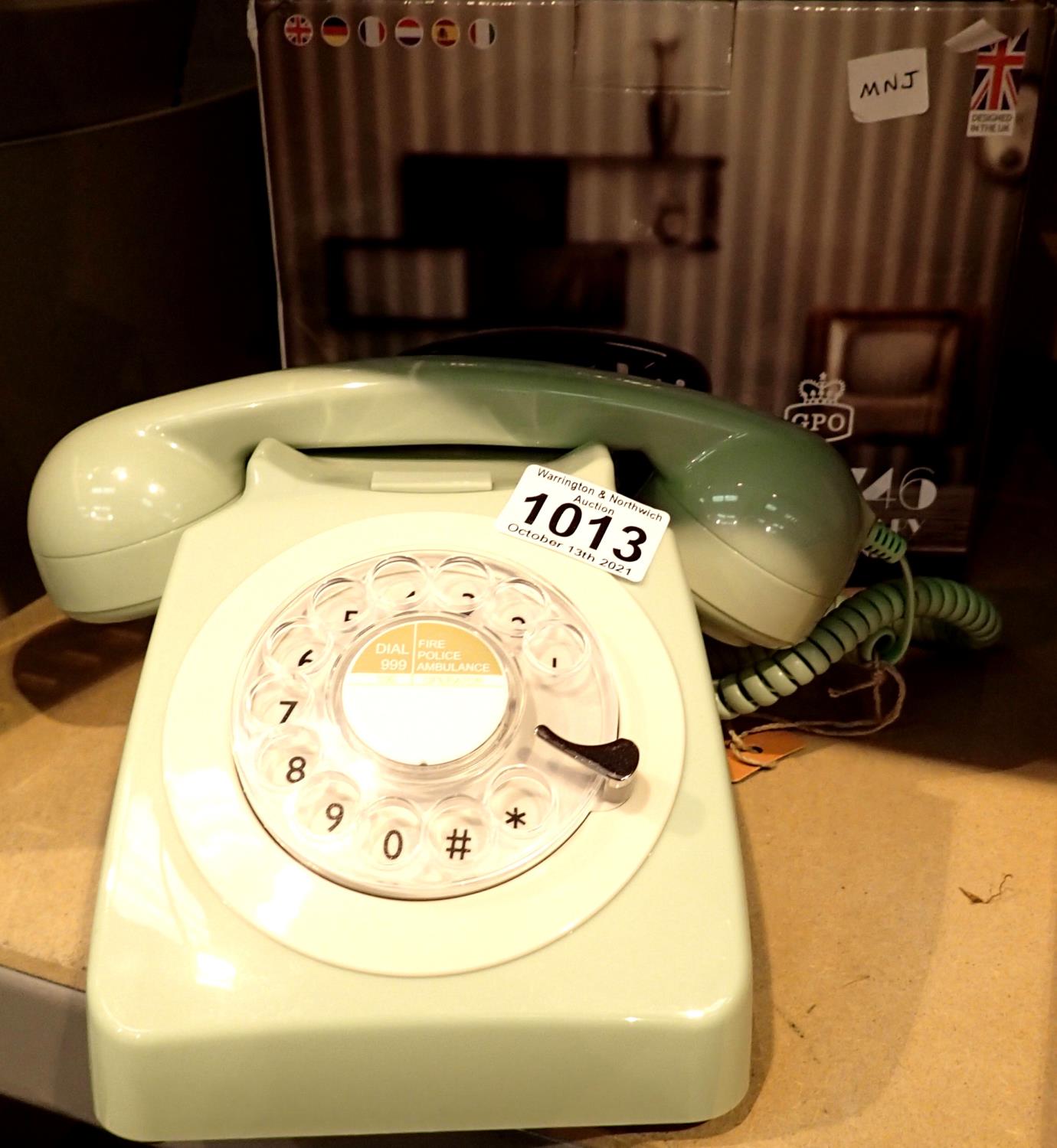 Mint green, GPO746 Retro rotary telephone replica of the 1970s classic, compatible with modern