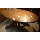 Reproduction mahogany oval table, 90 x 47 cm H. Not available for in-house P&P, contact Paul O'Hea